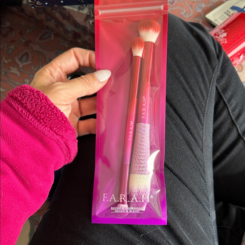 F.A.R.A.H. Pink Makeup Brush Set